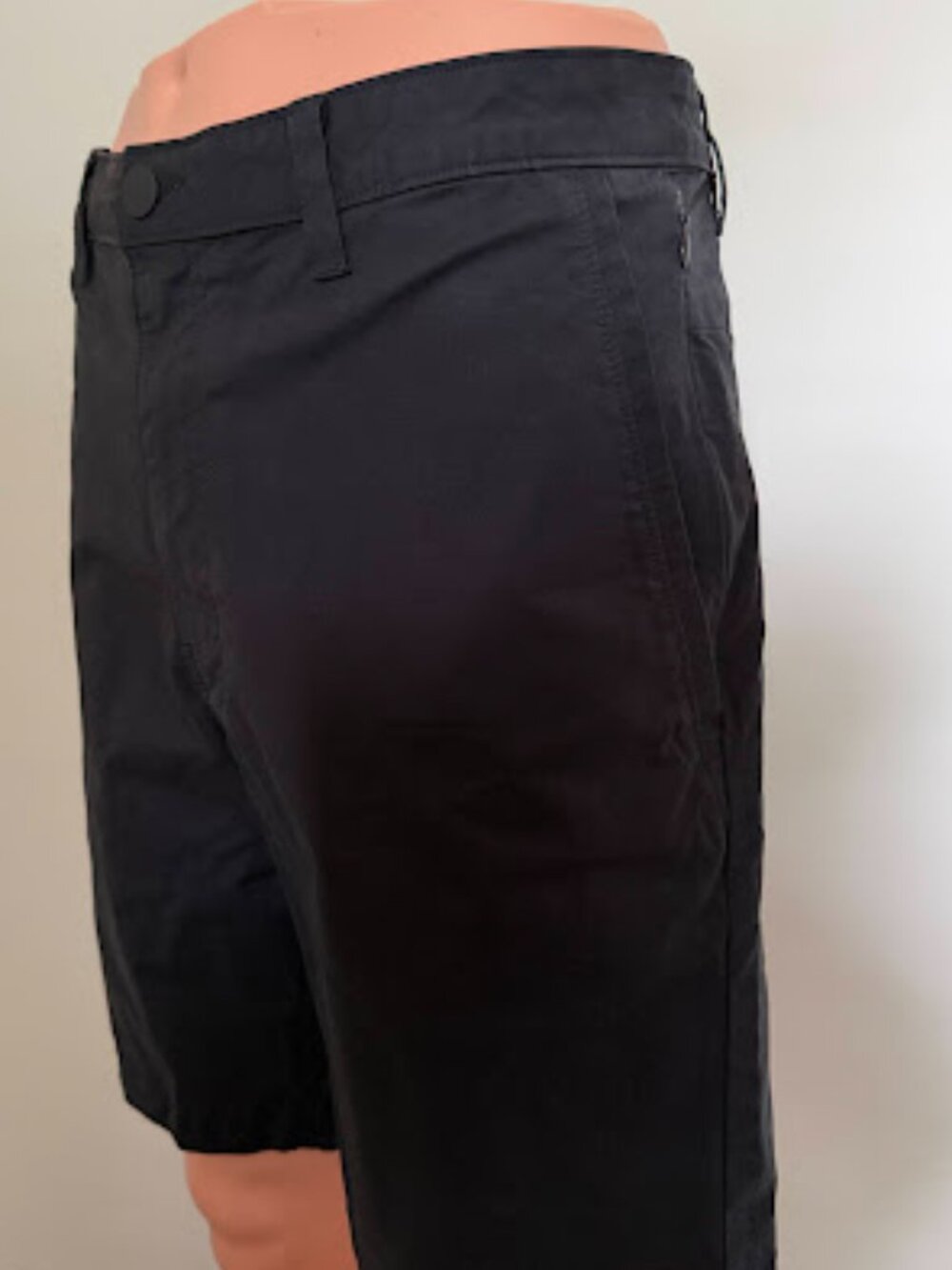 Van Heusen black shorts size 34 - Picture 2 of 9